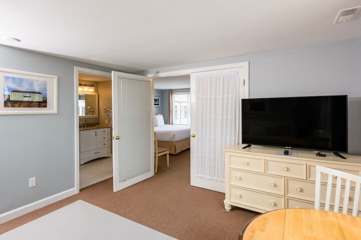 Room 41 of 104