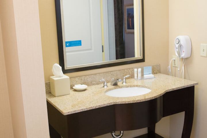Hampton Inn & Suites Providence Downtown