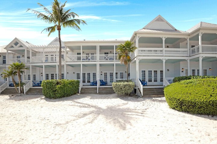 Tranquility Bay Beachfront Hotel and Resort