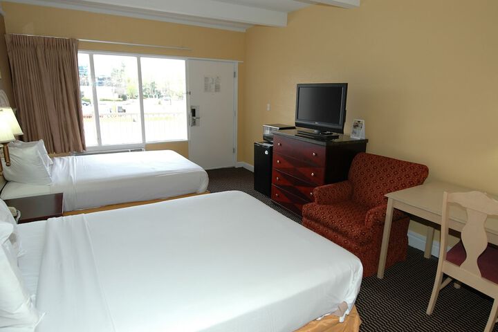 Room 67 of 78