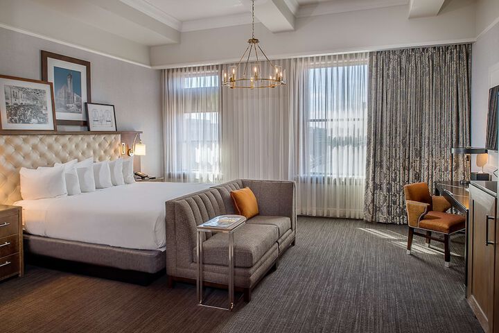 Room 34 of 160