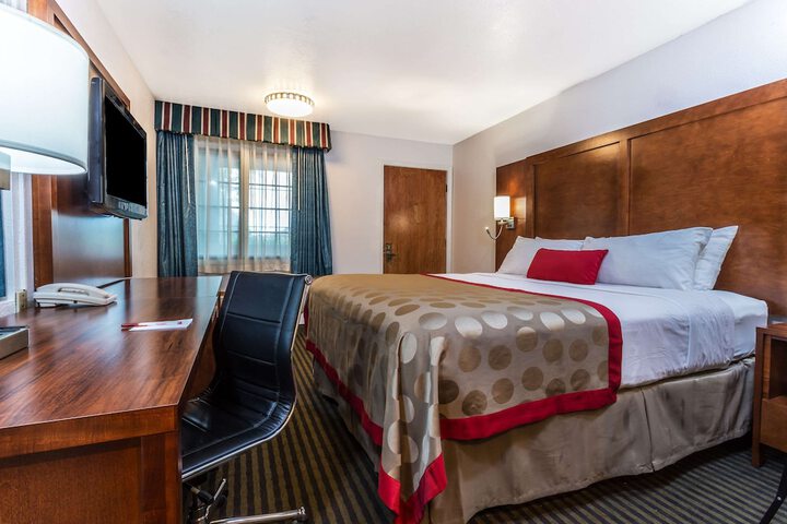 Room 5 of 21