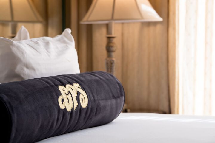 Room 50 of 82