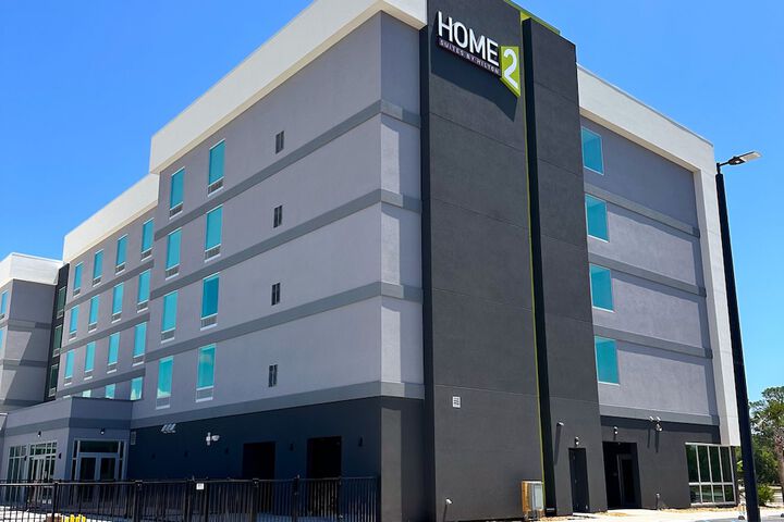 Hotel 5 of 87