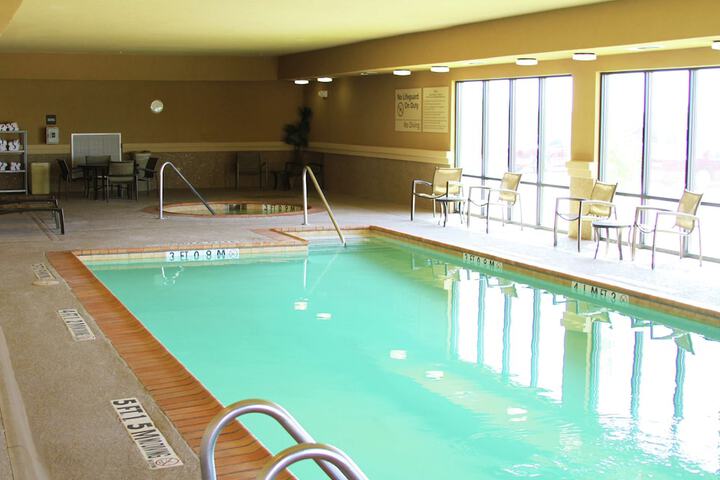 Pool 4 of 28