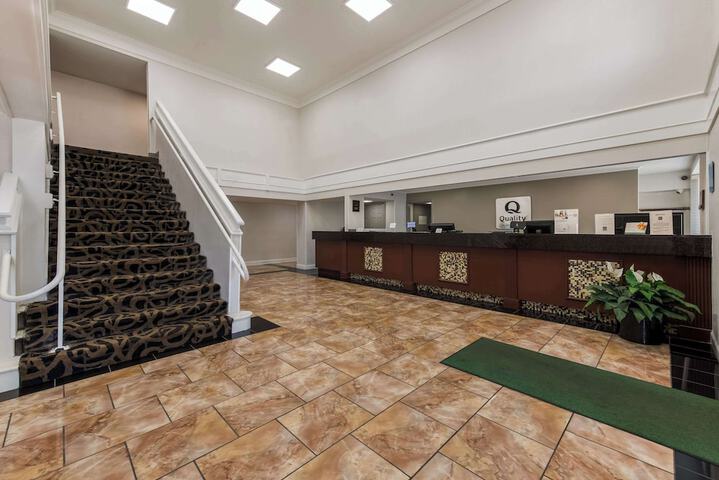 Hotel Interior 10 of 37