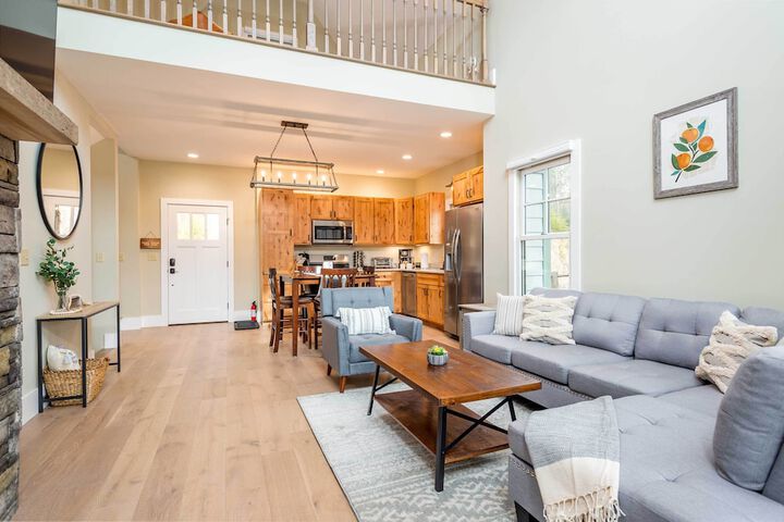 Game Room & Wraparound Decks: Cullowhee Home!