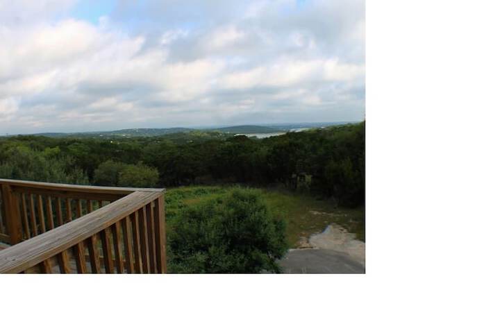Equinox Inn at Canyon Lake