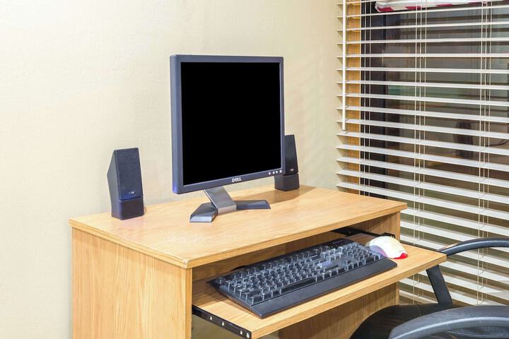 Business Center 20 of 20