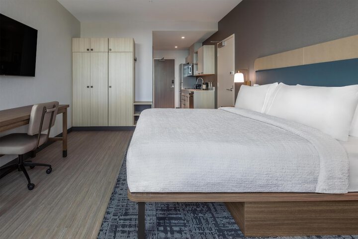 Homewood Suites by Hilton Surrey