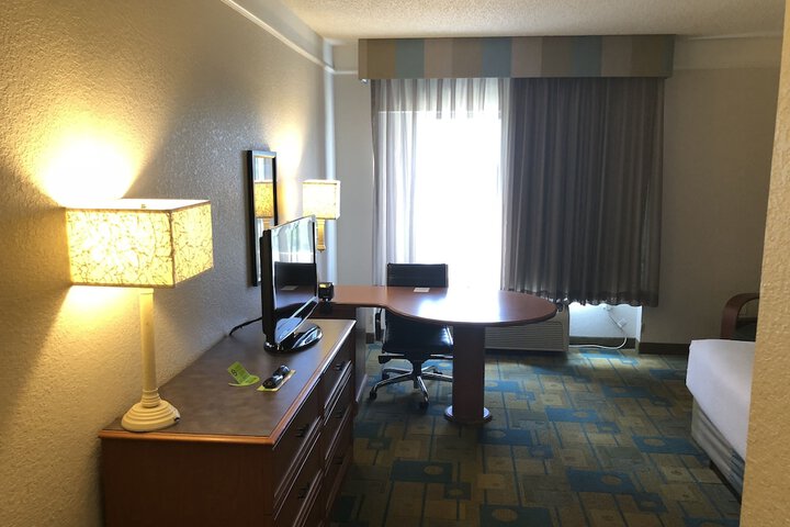 Room 35 of 48