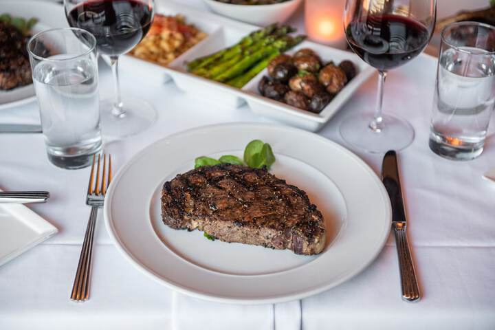 Dining 126 of 154