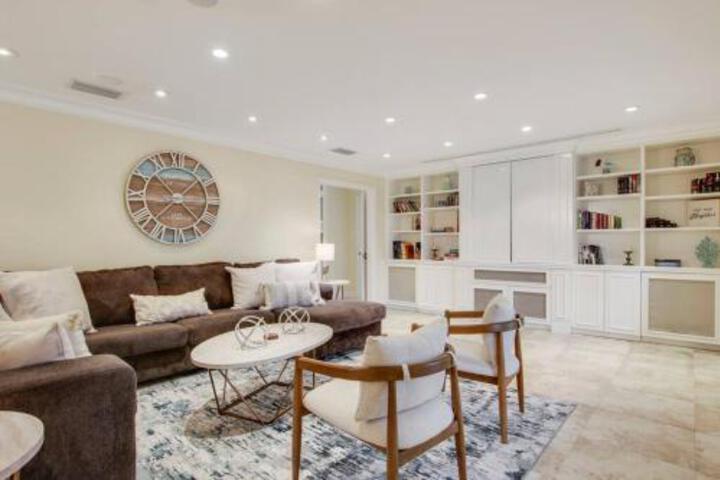 Waterfront Boat Dock and Guesthouse