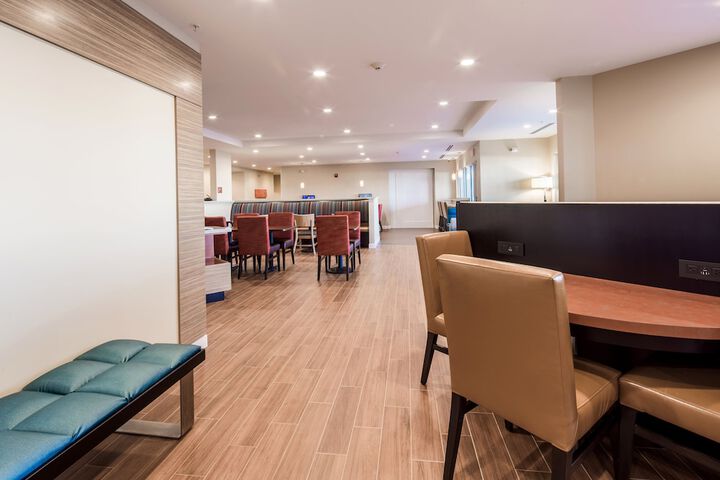 TownePlace Suites by Marriott Cleveland