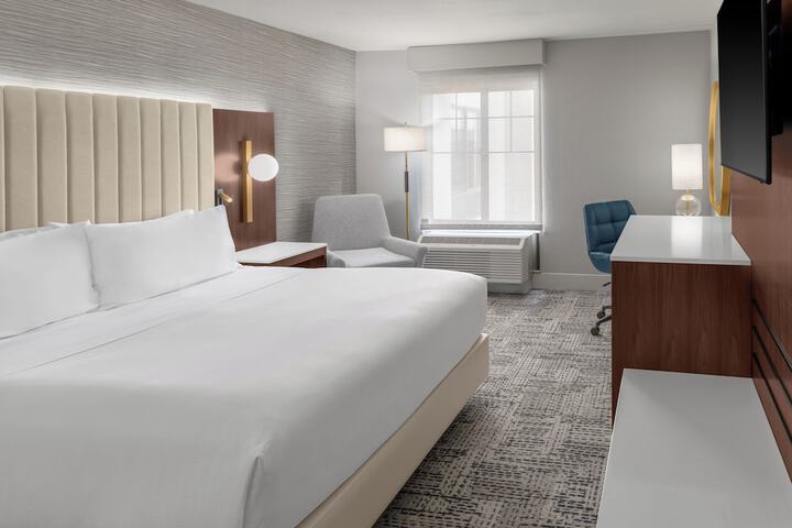 DoubleTree by Hilton Owatonna