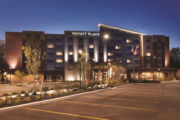 Hyatt Place Buffalo / Amherst