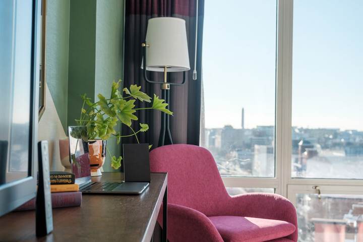 Room 20 of 34