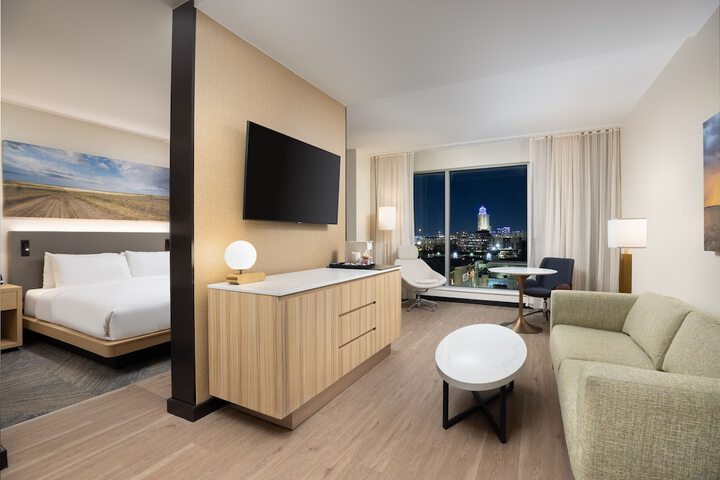 Room 20 of 63
