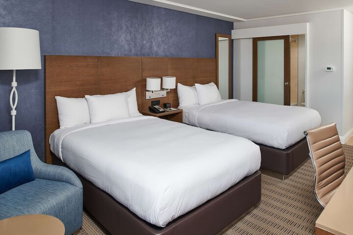 DoubleTree by Hilton Torrance - South Bay