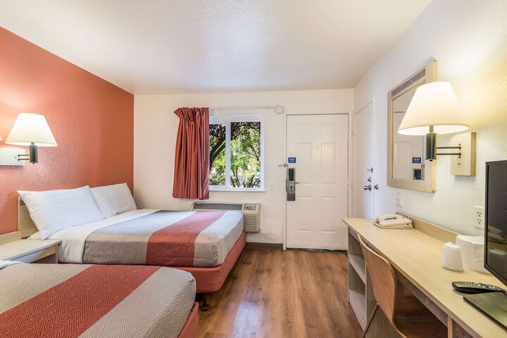 Room 44 of 45