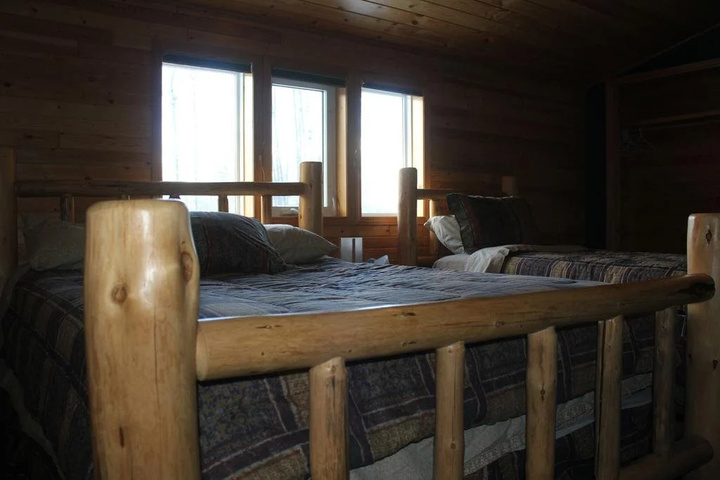 Cougar Mountain Lodge
