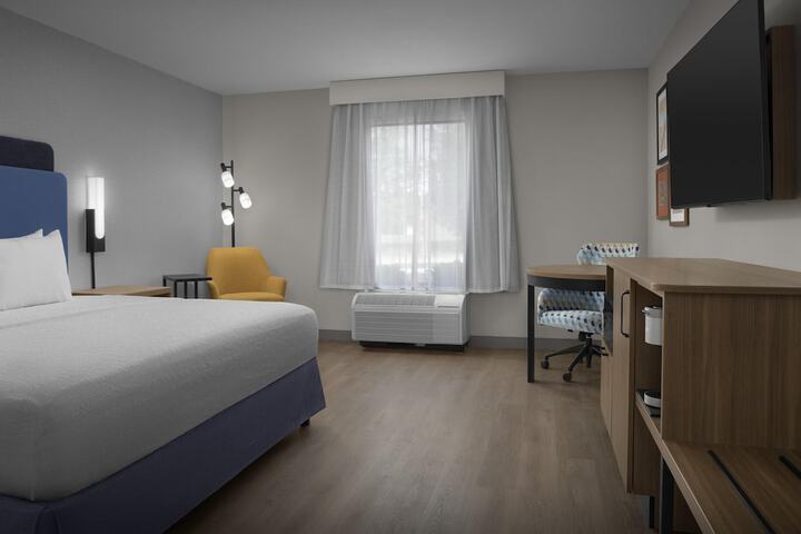 Hampton Inn Lenoir City