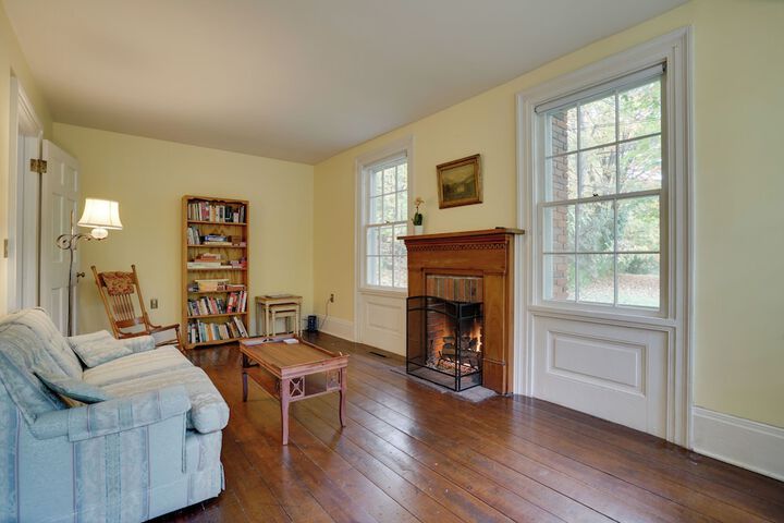 Historic Home in Taylors Falls w / Patio & Fire Pit