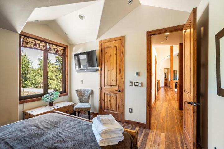 Off Grid Luxury Experience