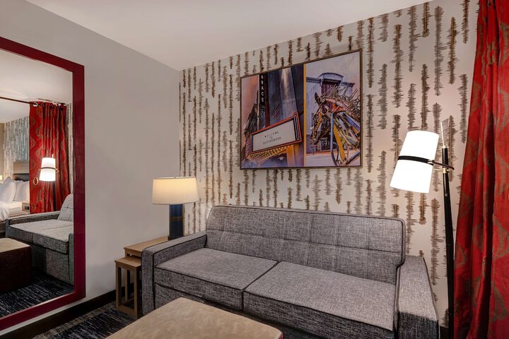 Room 75 of 93