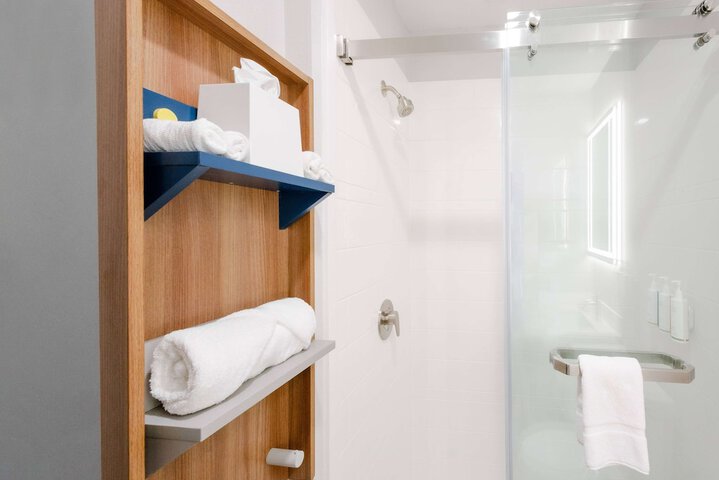 Microtel Inn & Suites by Wyndham Springville