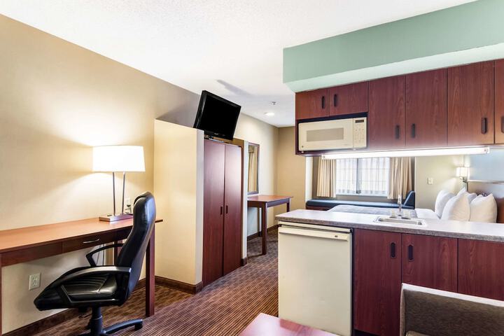 Quality Inn Chester - South Richmond
