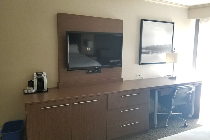 Room 28 of 75