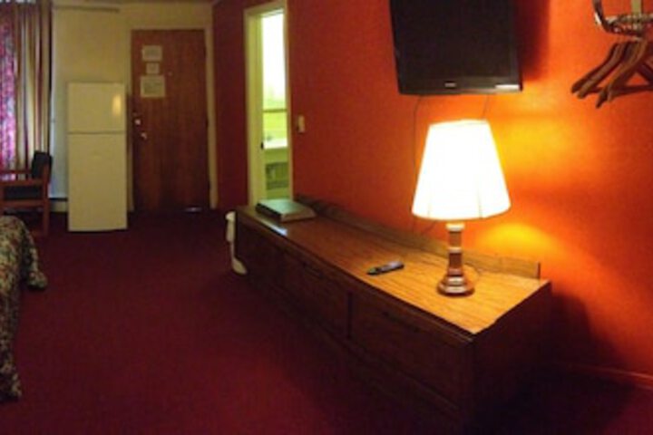 Room 7 of 20