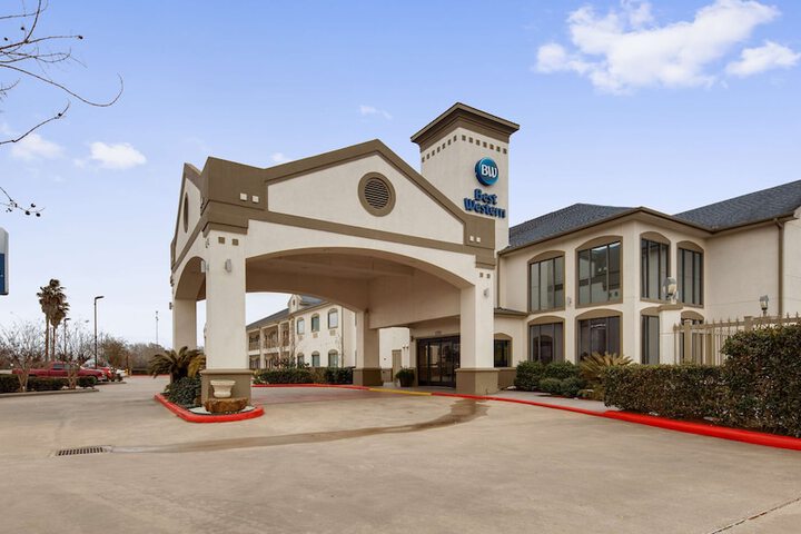 Hotel 2 of 29
