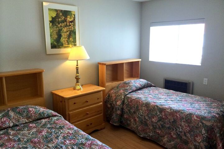 Golden Sands Resort Motel