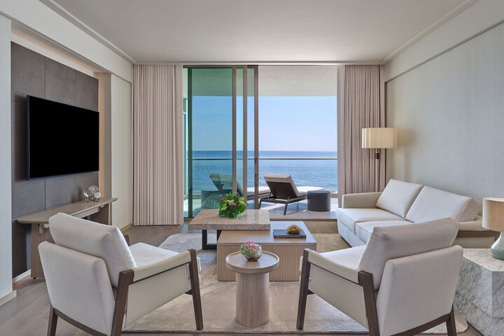 The St. Regis Longboat Key Resort