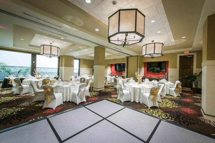 Hilton Garden Inn Rochester Downtown NY