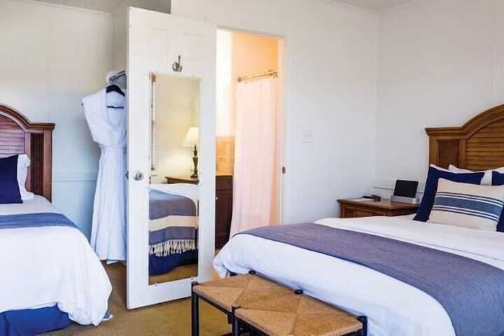 Room 34 of 114