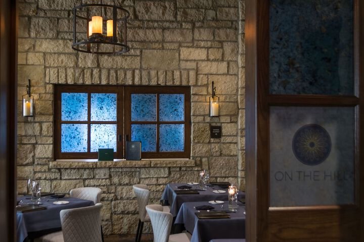 Dining 152 of 174