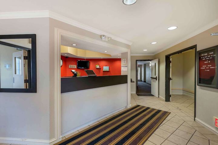 Hotel Interior 10 of 34
