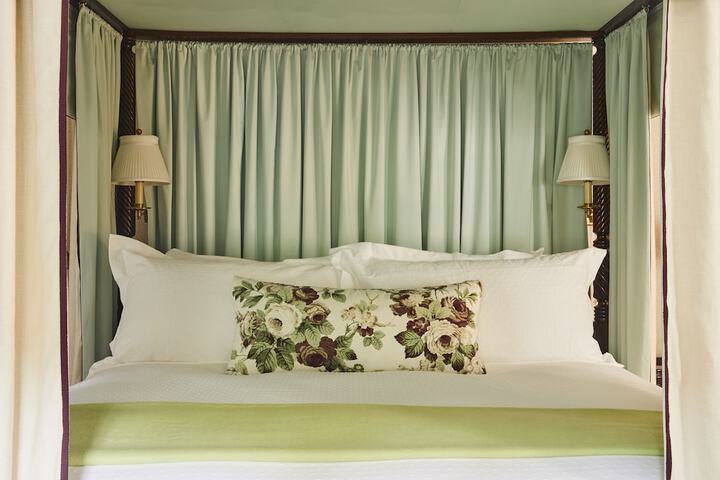 Mayflower Inn & Spa Auberge Collection