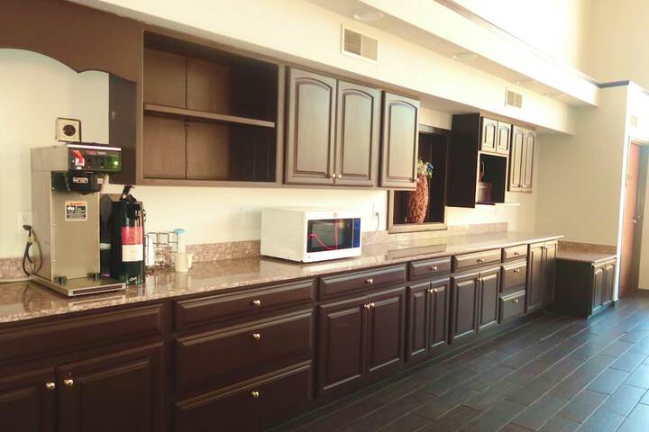 Breakfast/Coffee Service 27 of 29