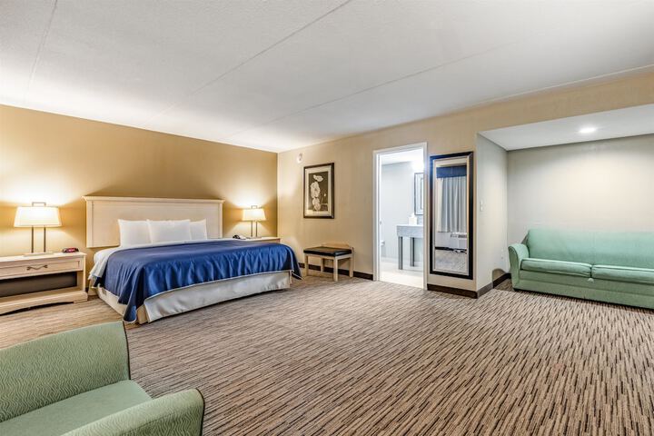 Room 18 of 24