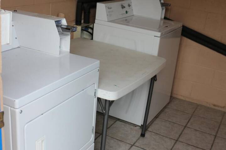 Laundry 23 of 25