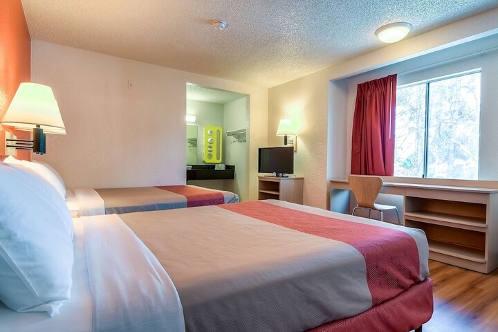 Motel 6 Rowland Heights CA - Los Angeles - Pomona