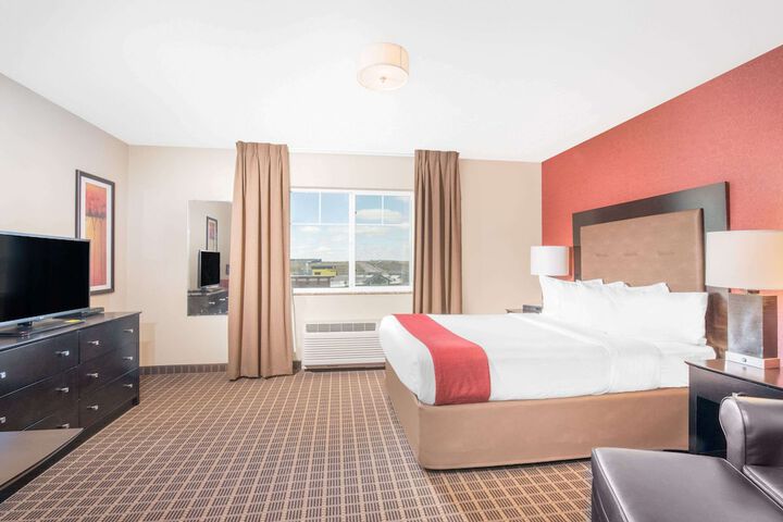 Hawthorn Extended Stay by Wyndham Dickinson