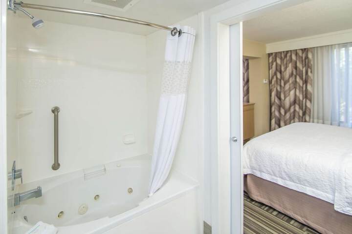 Room 12 of 56