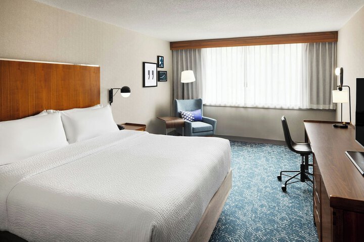 Four Points by Sheraton Halifax