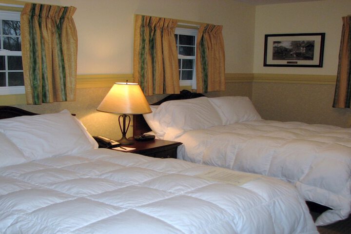 Room 32 of 114