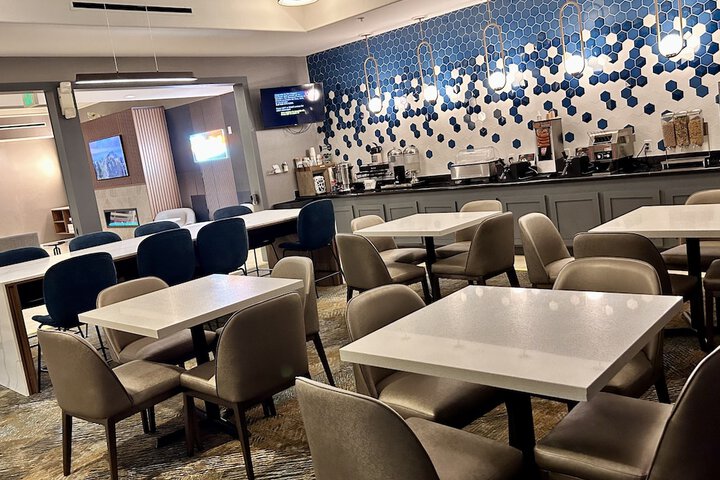 La Quinta Inn & Suites by Wyndham-Brookshire-West Katy